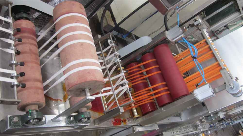 Verven van lint in de fabriek